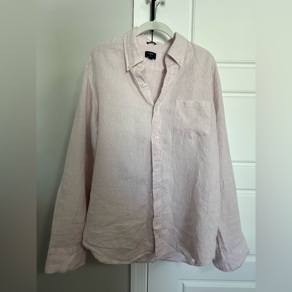 J Crew. Men’s Linen Button Down Pink Shirt. Large